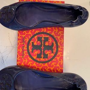 Tory Burch Reva Tumbled Leather flat